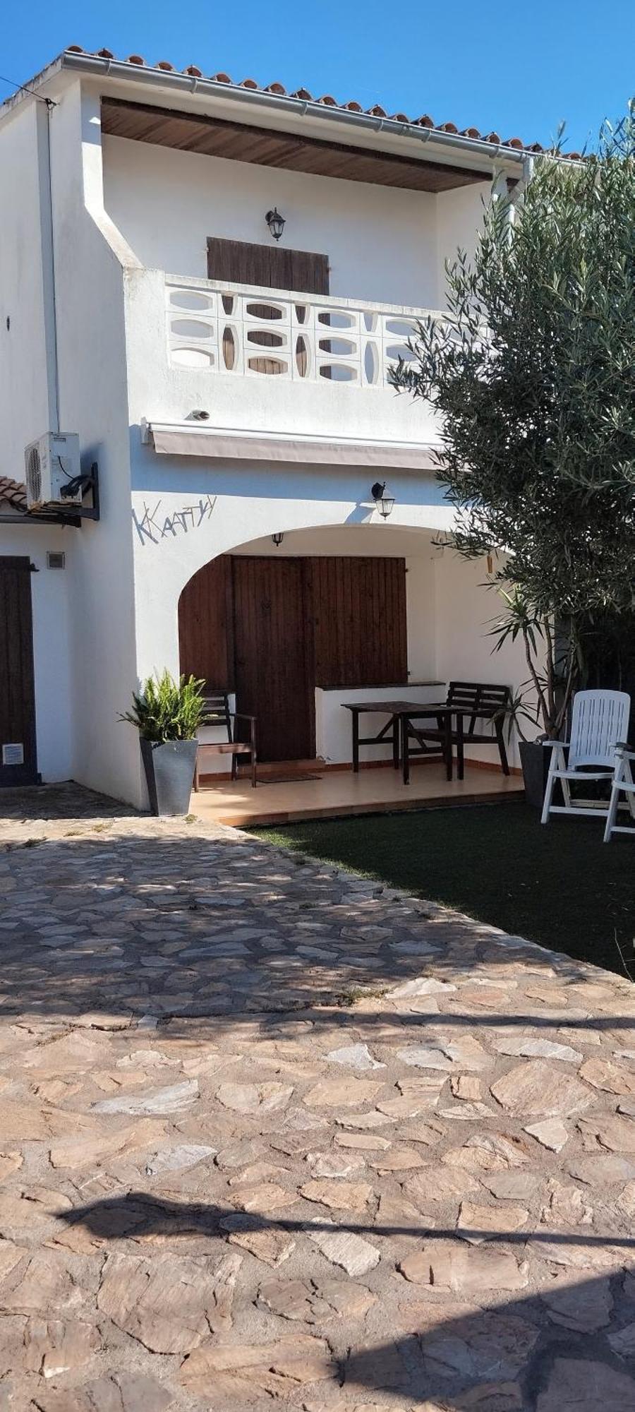 Hébergement de vacances Casa Katy *
